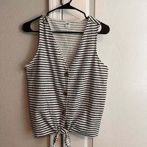 Old Navy top